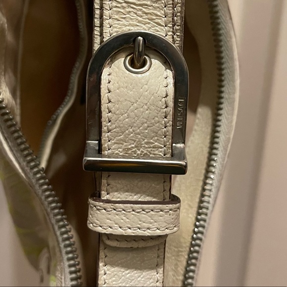 VERSACE // y2k versus half moon leather fabric logomania pochette bag - Picture 8 of 8